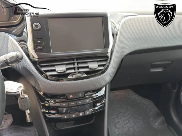 Peugeot 2008 1.2 PureTech 110 Allure S/S