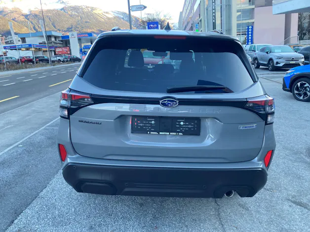 Subaru Forester Station 2.0i e-Boxer Luxury