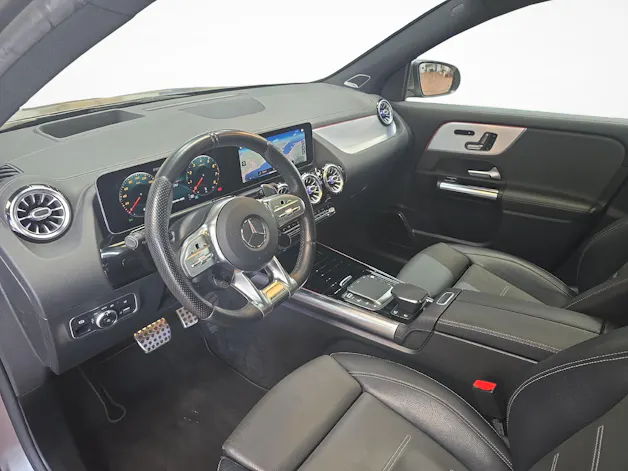 Mercedes-Benz GLA 35 AMG 4MATIC