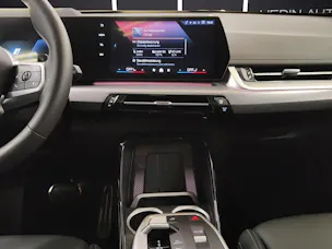 BMW X1 30e xDrive paddles