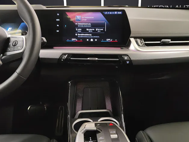 BMW X1 30e xDrive paddles