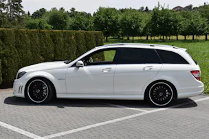 Mercedes-Benz C 63 V8 AMG Kombi