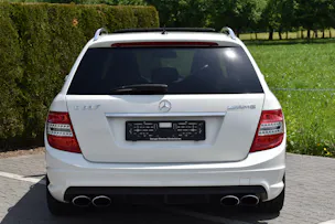 Mercedes-Benz C 63 V8 AMG Kombi