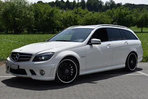 Mercedes-Benz C 63 V8 AMG Kombi
