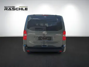Toyota PROACE Verso L2 2.2 D Trend