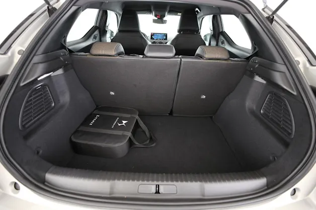 DS Automobiles 3 Crossback E-Tense Bastille