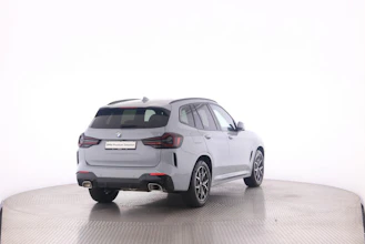https://vehicle.imgix.net/4324545/f8262131-9471-42dd-98f6-4c48e487a807.jpg