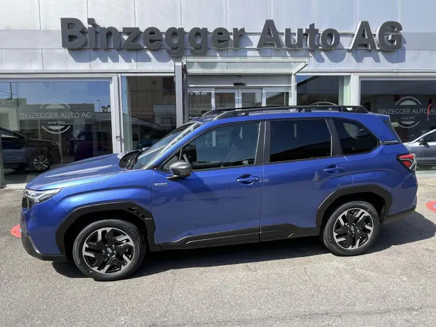 Subaru Forester Station 2.0i e-Boxer Swiss Plus