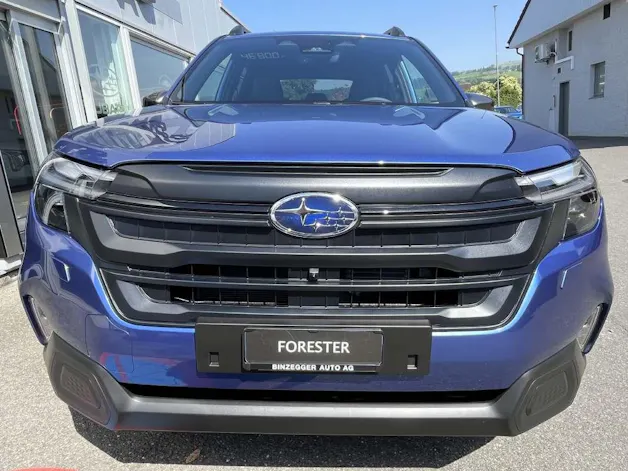 Subaru Forester Station 2.0i e-Boxer Swiss Plus