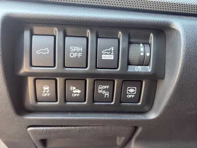 Subaru Forester Station 2.0i e-Boxer Swiss Plus