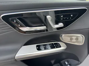 MERCEDES-BENZ GLC 300 e EQ Star AMG Line 4matic