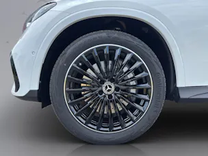 MERCEDES-BENZ GLC 300 e EQ Star AMG Line 4matic