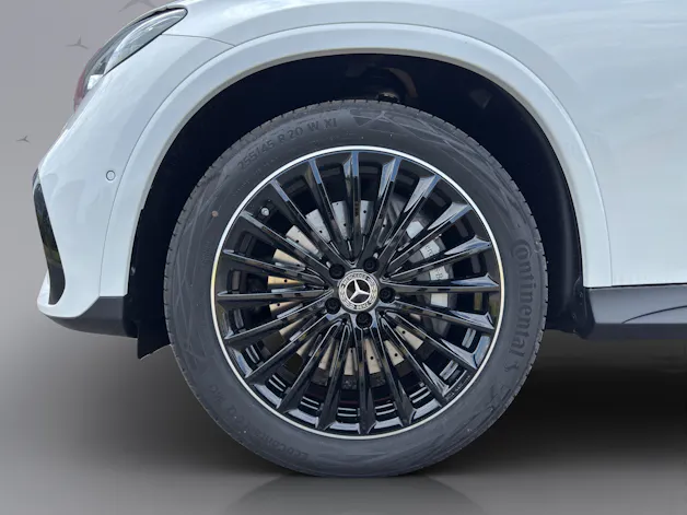 MERCEDES-BENZ GLC 300 e EQ Star AMG Line 4matic