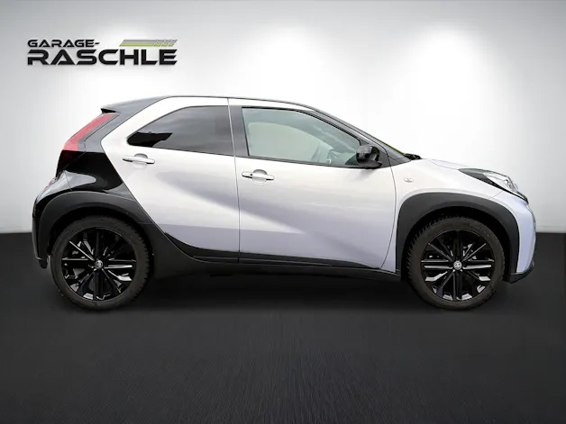 Toyota Aygo X 1.0 VVT-i JBL Edition
