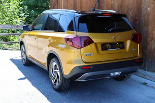 Suzuki Vitara 1.4 T Sakura Top Hybrid 4x4