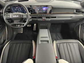 https://vehicle.imgix.net/4324612/3bc9155f-b328-4d62-95ae-547fd309cd1e.jpg