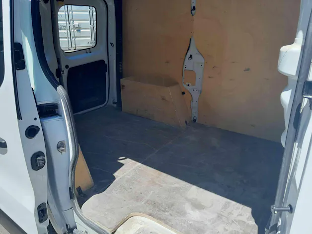 Renault Trafic Kaw. 2.9 t L1 H1 2.5 dCi 146 DPF