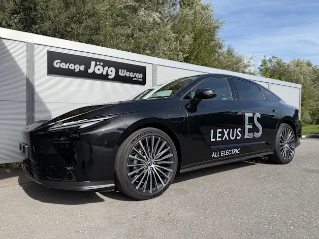 Lexus ES 350e Excellence