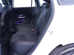 https://vehicle.imgix.net/4324655/4dd6d189-0ed2-4cf3-bcab-2eaacba5fdbb.JPG