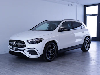 immagine del veicolo MERCEDES-BENZ GLA 200 Night Star AMG Line