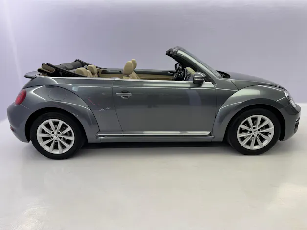 VW Beetle Cabriolet 1.4 TSI Design DSG