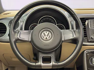 VW Beetle Cabriolet 1.4 TSI Design DSG
