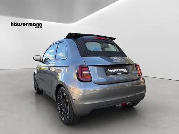 FIAT 500 Cabrio La Prima