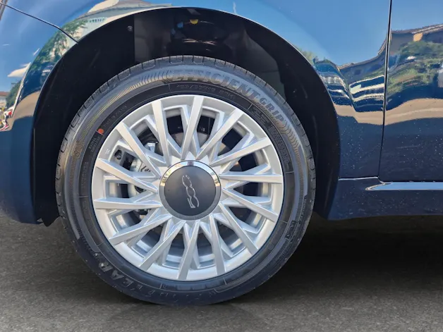 Fiat 500 C 1.0 Hybrid Lounge
