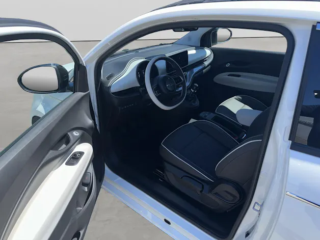 Fiat 500 Cabrio 1.0 Hybrid La Prima