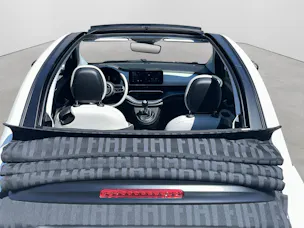 Fiat 500 Cabrio 1.0 Hybrid La Prima