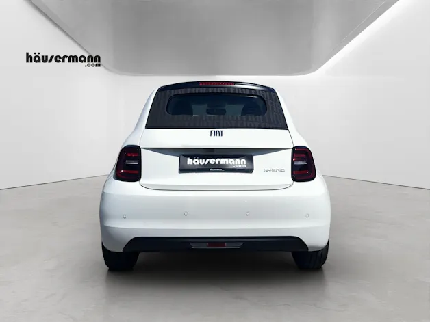 Fiat 500 Cabrio 1.0 Hybrid La Prima