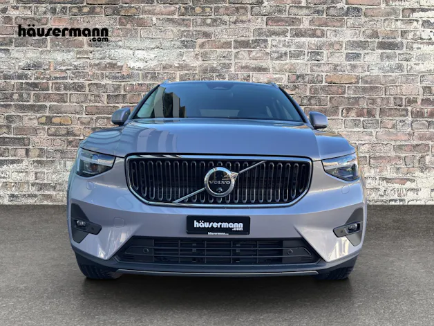 Volvo XC40 2.0 B3 MH Core XCITE