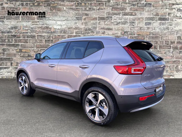 Volvo XC40 2.0 B3 MH Core XCITE