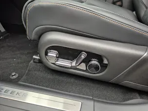 ZEEKR 7X Privilege AWD - ab 1.29% Leasing möglich