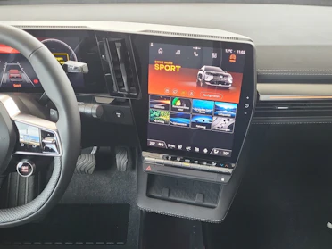 MITSUBISHI ECLIPSE CROSS 17