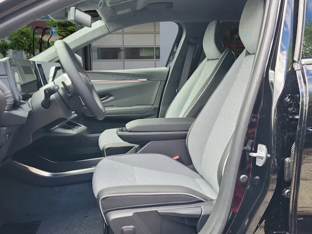 Mitsubishi Eclipse Cross Intense+