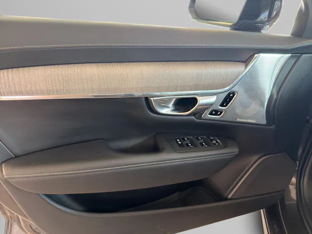 Volvo V90 2.0 T8 TE Ultimate Dark eAWD