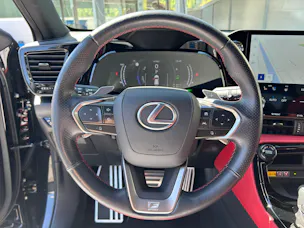 Lexus NX 450h+ F-Sport