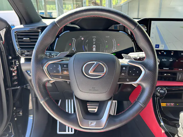 Lexus NX 450h+ F-Sport