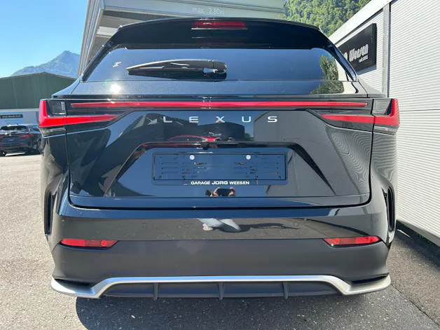 Lexus NX 450h+ F-Sport