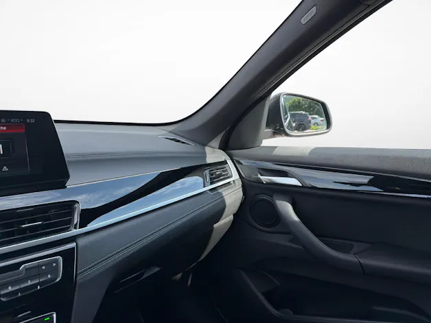 BMW X1 18d xDrive SAG
