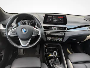 BMW X1 18d xDrive SAG
