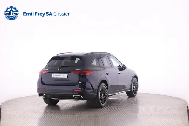 MERCEDES-BENZ GLC 300 AMG Line 4matic