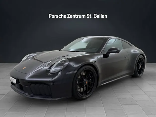 Porsche 911 Carrera 4 GTS