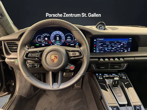 Porsche 911 Carrera 4 GTS