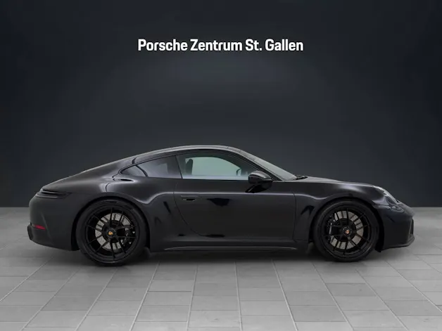 Porsche 911 Carrera 4 GTS