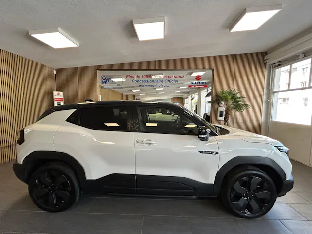 Suzuki e Vitara Sakura Top 4x4