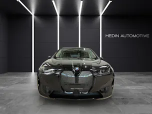 BMW iX xDrive60