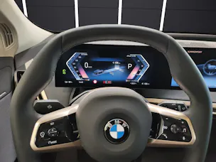 BMW iX xDrive60