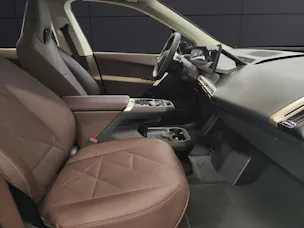 BMW iX xDrive60